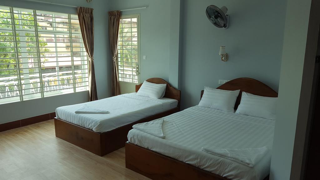 Kampongbay Makeng II Guesthouse กำปอต ภายนอก รูปภาพ